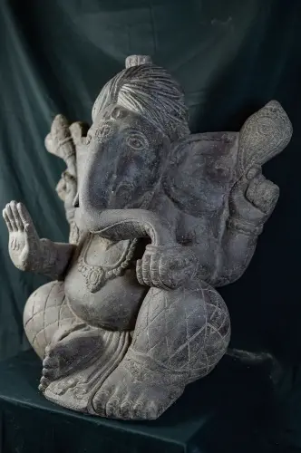 Product image of the product “Seated Ganesha indian Style with turban. 60cm height ”